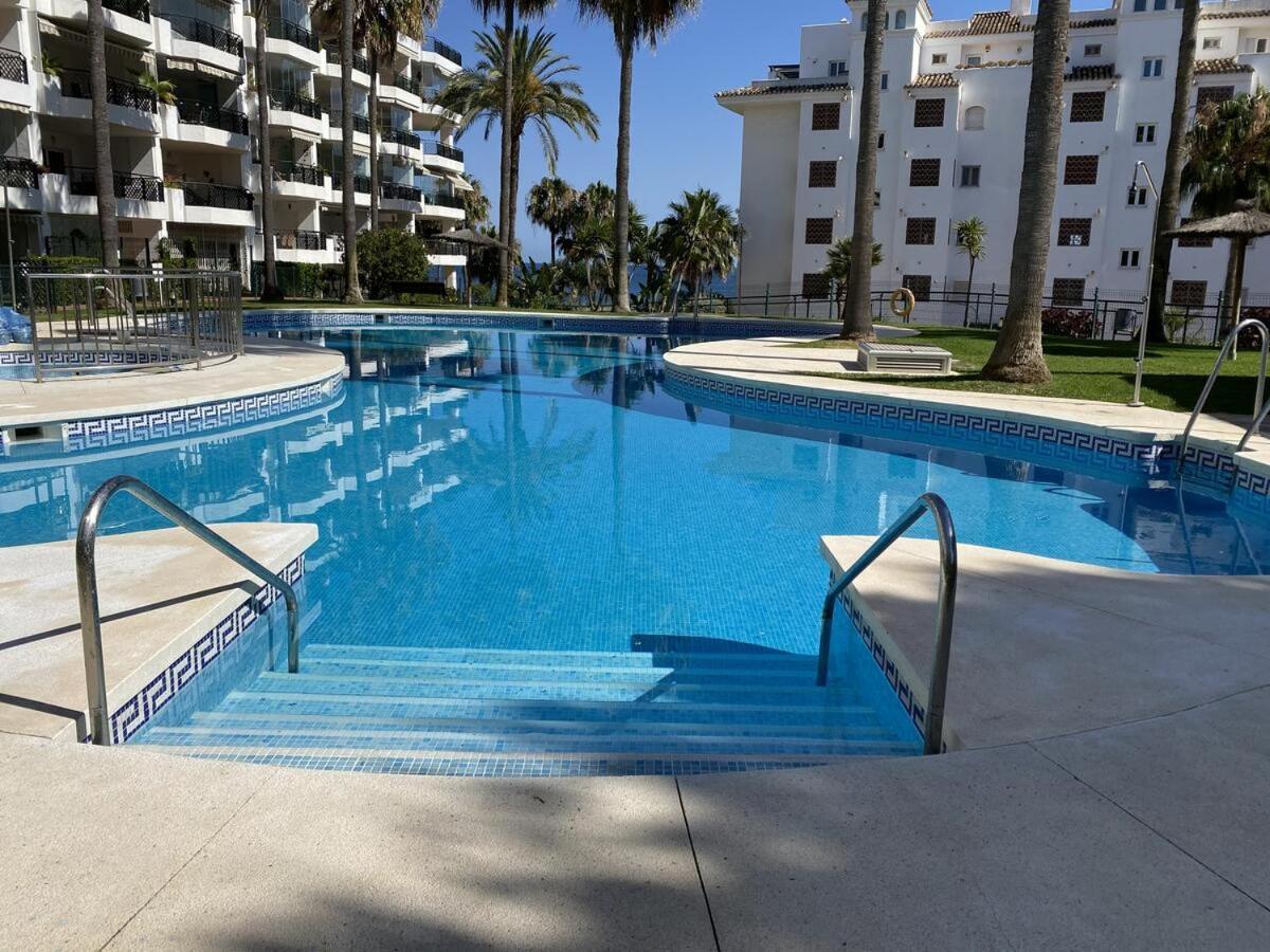 MI CAPRICHO, Beachfront, Grownfloor, Private Garden&Terrace Sitio de Calahonda Buitenkant foto