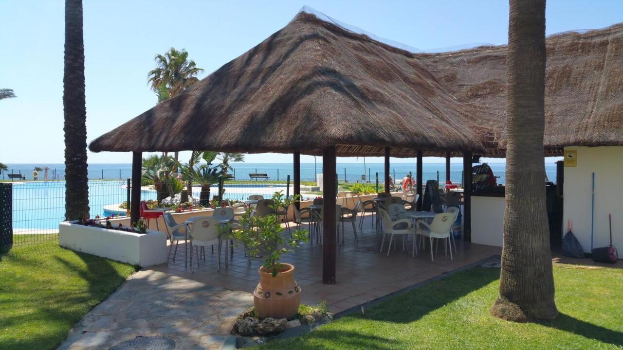 MI CAPRICHO, Beachfront, Grownfloor, Private Garden&Terrace Sitio de Calahonda Buitenkant foto