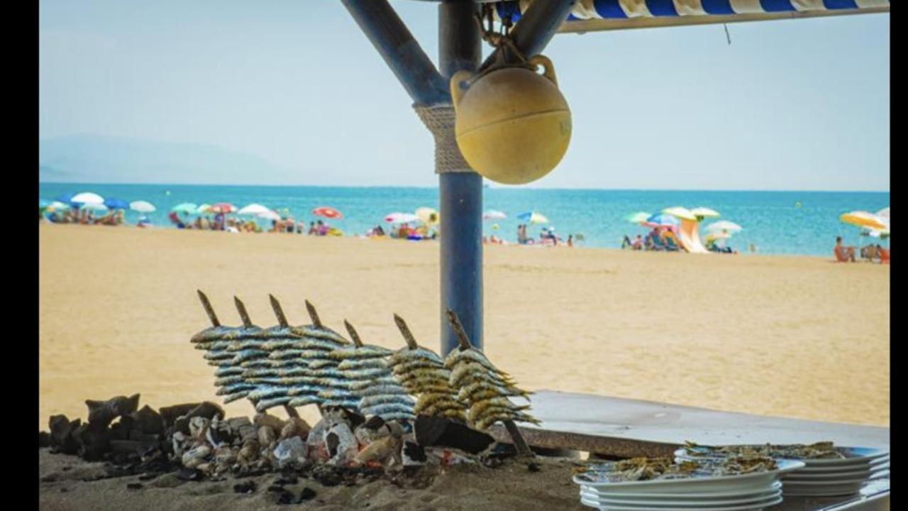 MI CAPRICHO, Beachfront, Grownfloor, Private Garden&Terrace Sitio de Calahonda Buitenkant foto