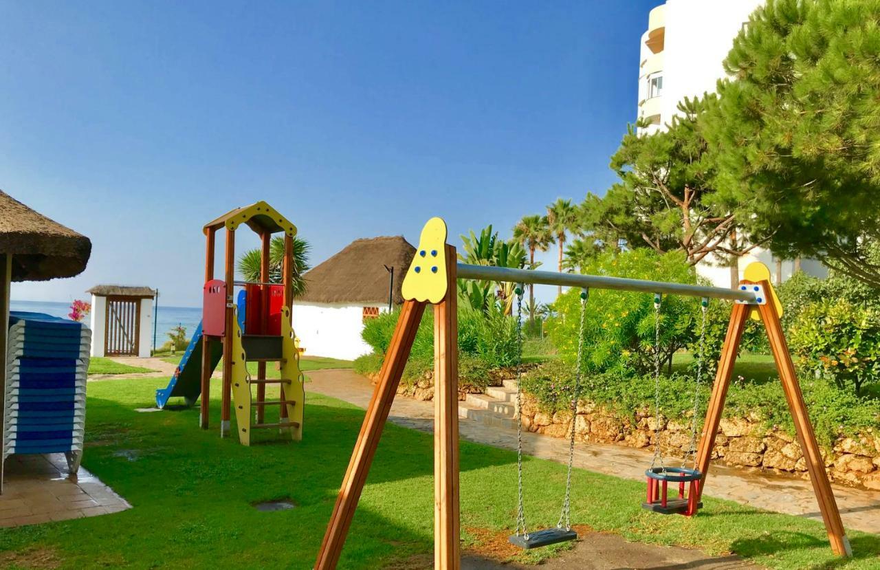 MI CAPRICHO, Beachfront, Grownfloor, Private Garden&Terrace Sitio de Calahonda Buitenkant foto