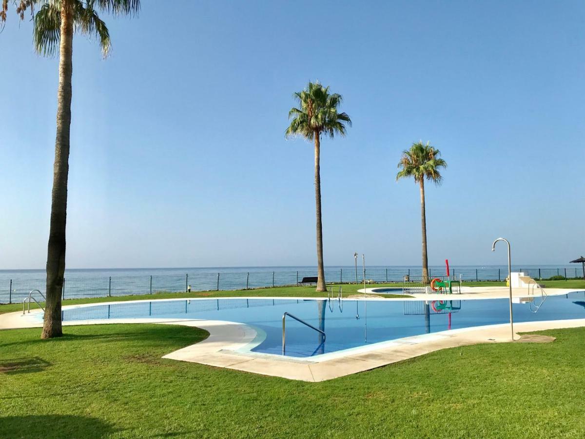 MI CAPRICHO, Beachfront, Grownfloor, Private Garden&Terrace Sitio de Calahonda Buitenkant foto